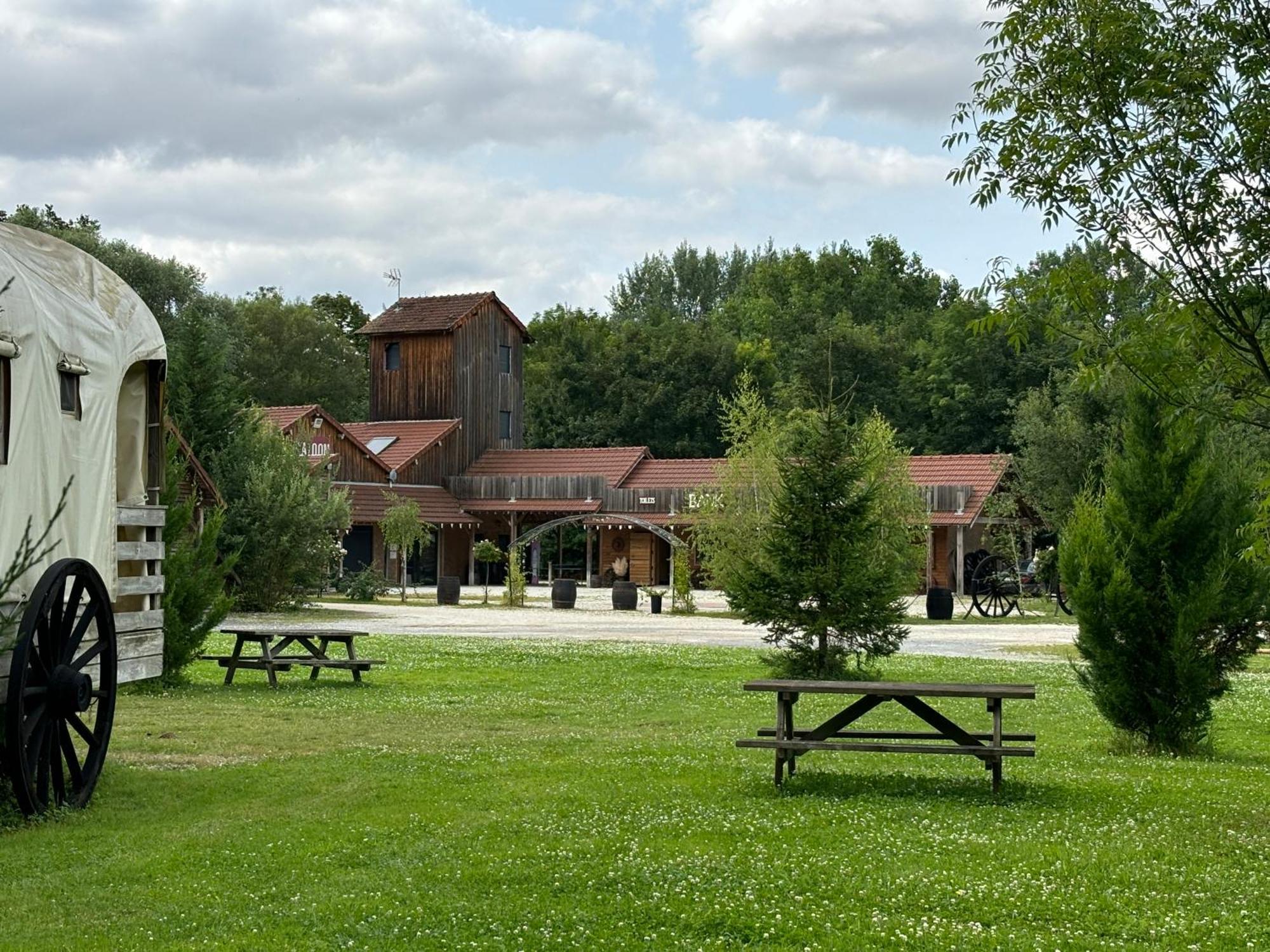 Western City Troyes Barberey-Saint-Sulpice Esterno foto