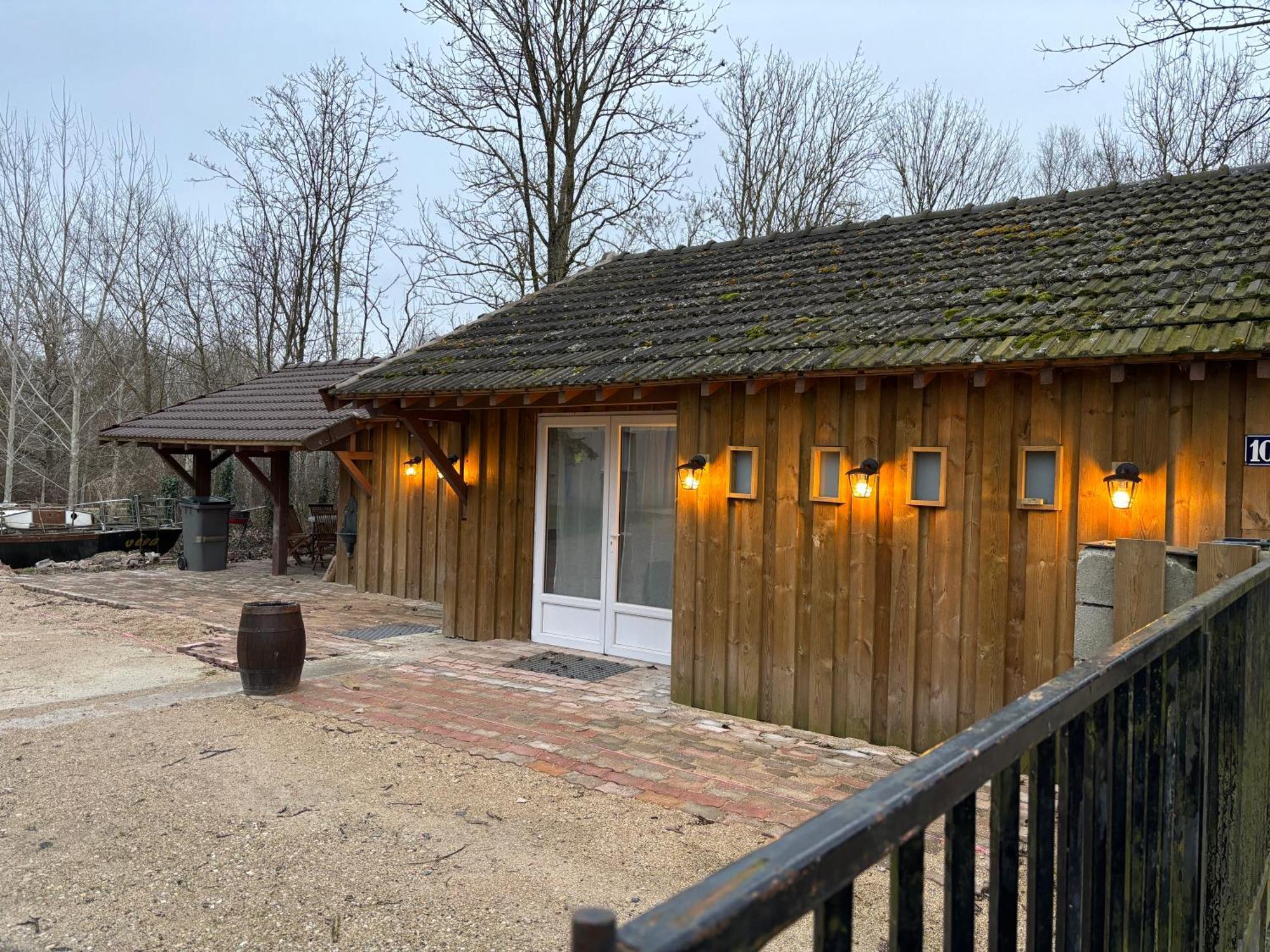Western City Troyes Barberey-Saint-Sulpice Esterno foto