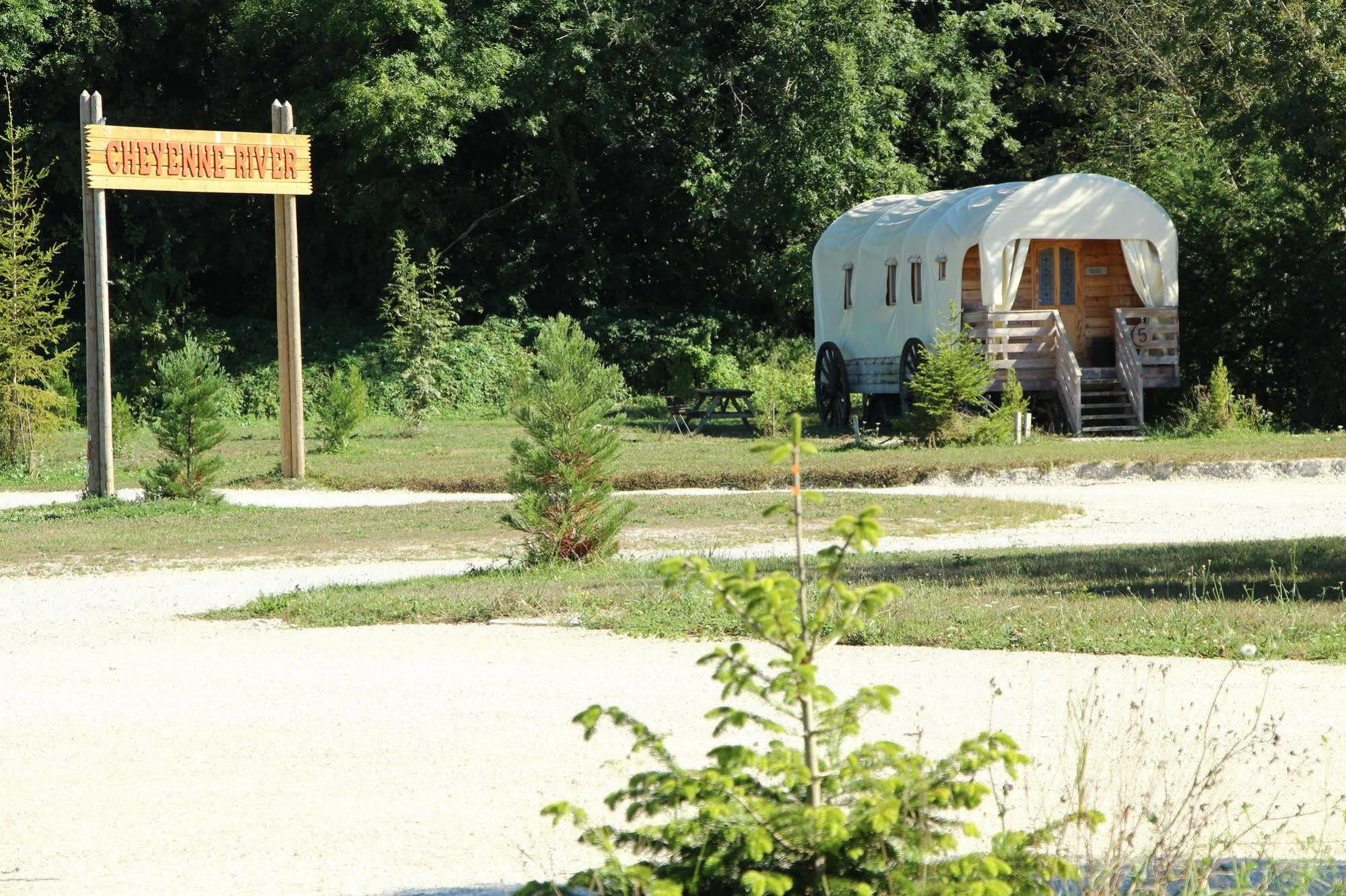 Western City Troyes Barberey-Saint-Sulpice Esterno foto